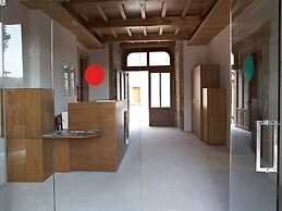 Albergue Monasterio de La Magdalena - Hostel