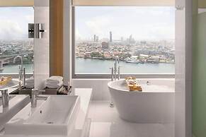 Avani+ Riverside Bangkok Hotel