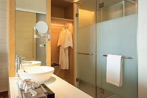 Avani+ Riverside Bangkok Hotel