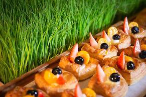 Avani+ Riverside Bangkok Hotel