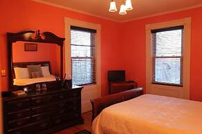 Stepping Stone Inn