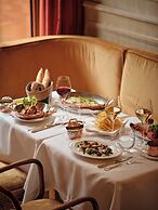 Nolinski Paris - Evok Collection