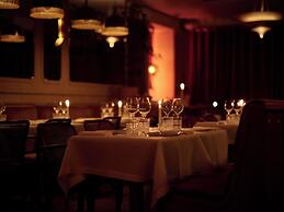 Nolinski Paris - Evok Collection