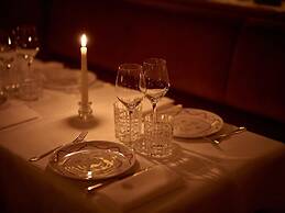 Nolinski Paris - Evok Collection