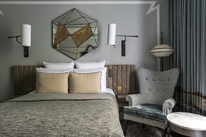 Nolinski Paris - Evok Collection