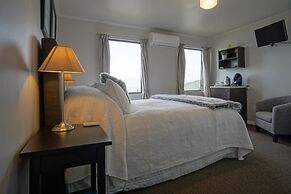 Lands End Boutique Hotel