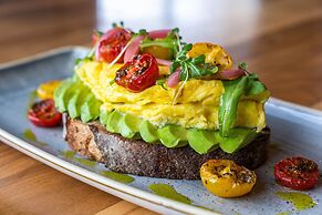 The Westin At The Woodlands