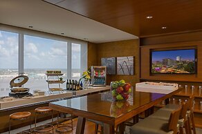 The Westin At The Woodlands