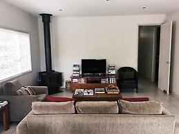 Abalina Cottages, Rotary Drive