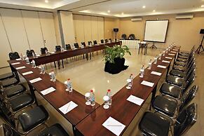 Nite & Day Surabaya - Gunungsari