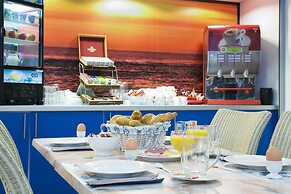 Roompot Hotel Marinapark Volendam