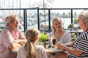 Roompot Hotel Marinapark Volendam