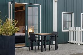 Roompot Hotel Marinapark Volendam
