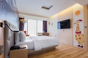 FX Hotel Tainan MinSheng Road Branch