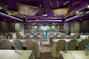 FX Hotel Tainan MinSheng Road Branch