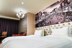 FX Hotel Tainan MinSheng Road Branch