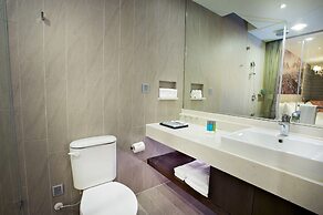 FX Hotel Tainan MinSheng Road Branch