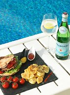 San Marino Suites by Calm Collection