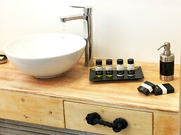 San Marino Suites by Calm Collection