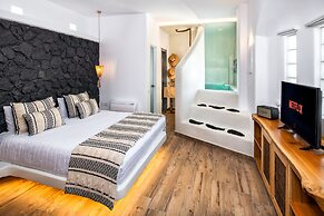 San Marino Suites by Calm Collection