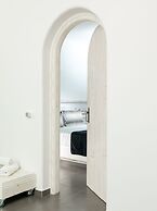 San Marino Suites by Calm Collection