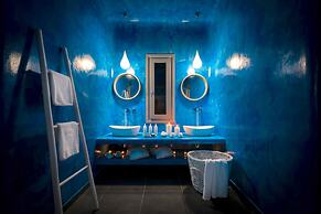 San Marino Suites by Calm Collection