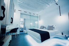 San Marino Suites by Calm Collection