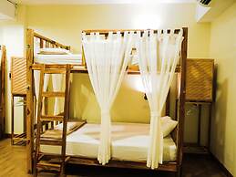 Metro Pratunam Boutique Hotel