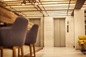 Metro Pratunam Boutique Hotel