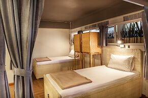 Metro Pratunam Boutique Hotel