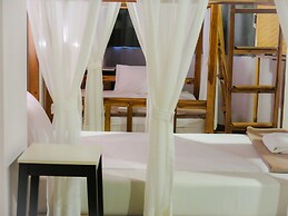 Metro Pratunam Boutique Hotel