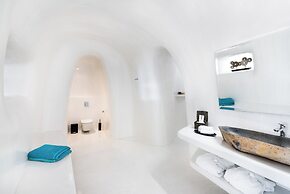 Maregio Suites