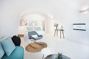 Maregio Suites