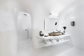 Maregio Suites