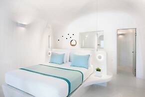 Maregio Suites