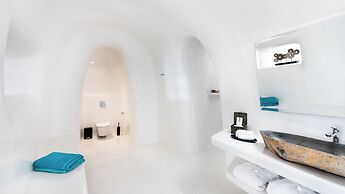 Maregio Suites