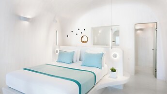 Maregio Suites
