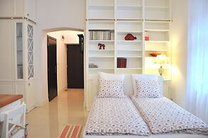 HappyGuests Apartments