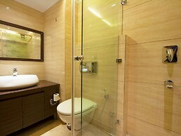 Metropolis Tourist Home