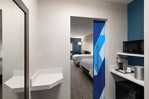 Holiday Inn Express & Suites Boynton Beach West by IHG