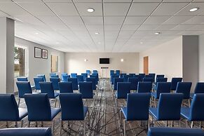 Holiday Inn Express & Suites Boynton Beach West by IHG