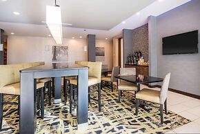 La Quinta Inn & Suites by Wyndham Morgantown