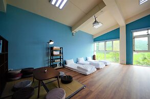 Barefoot and Breakfast