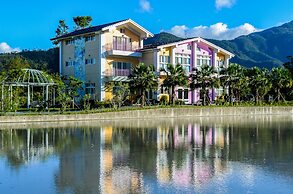 Barefoot and Breakfast