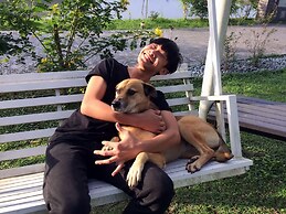 Barefoot and Breakfast