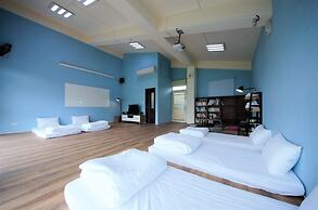 Barefoot and Breakfast