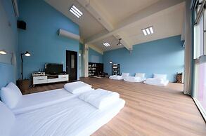 Barefoot and Breakfast