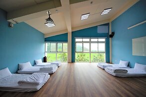 Barefoot and Breakfast