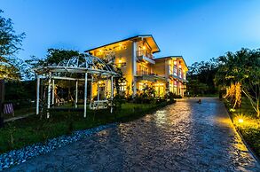 Barefoot and Breakfast