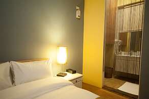 Barefoot and Breakfast